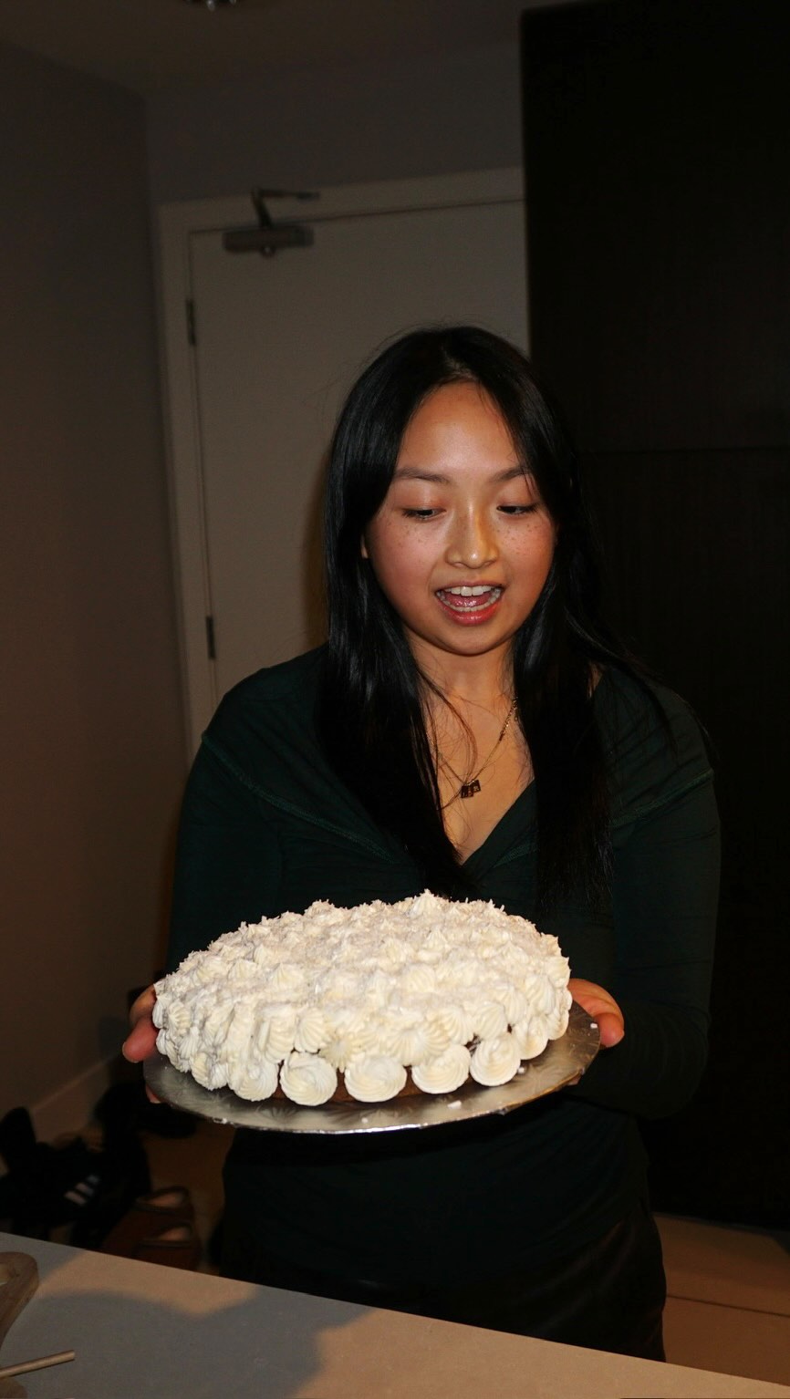 Another year of foodbylingling for the books! ! 🎉🌱

Here’s a quick recap of some of the recipes I created over the year, including some very cool collabs with whole foods, whisk, zazubean, and country harvest 🙂‍↕️ I’ll never not be filled be gratitude knowing the privilege I have to get to do this as a hobby/ side hustle 

Here’s to another year of exciting new opportunities and experiences!

-LL🤍
#veganfoodblogger #easyveganrecipes #torontofoodblogger #vancouverfoodblogger #plantbasedlifestyle